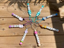 Charger l'image dans la galerie, Identificateurs lion ou flamand rose