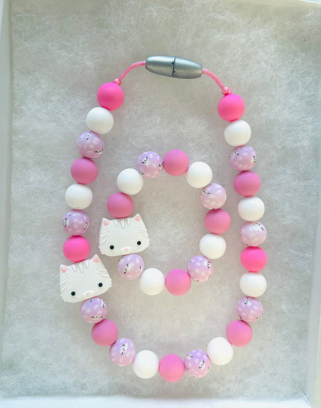 Kit collier et bracelet chat rose