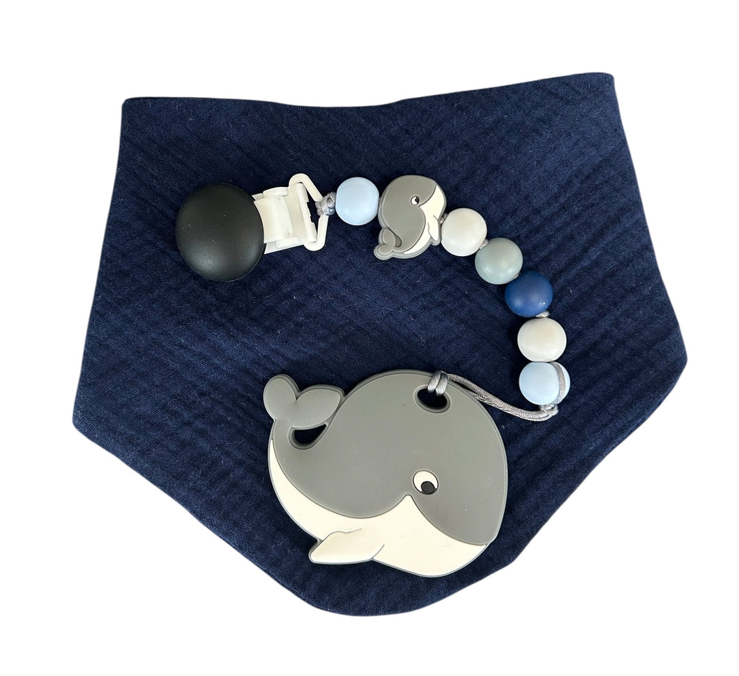 Kit bavoir, attache suce et jouet de dentition baleine